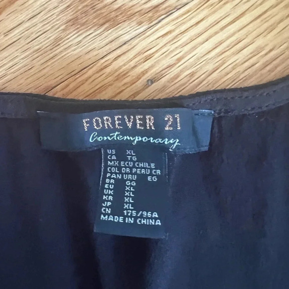 Forever21 black bodysuit - Picture 6 of 6